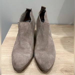 Dolce Vita booties • size 8